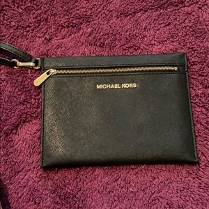 Michael Kors wristlet